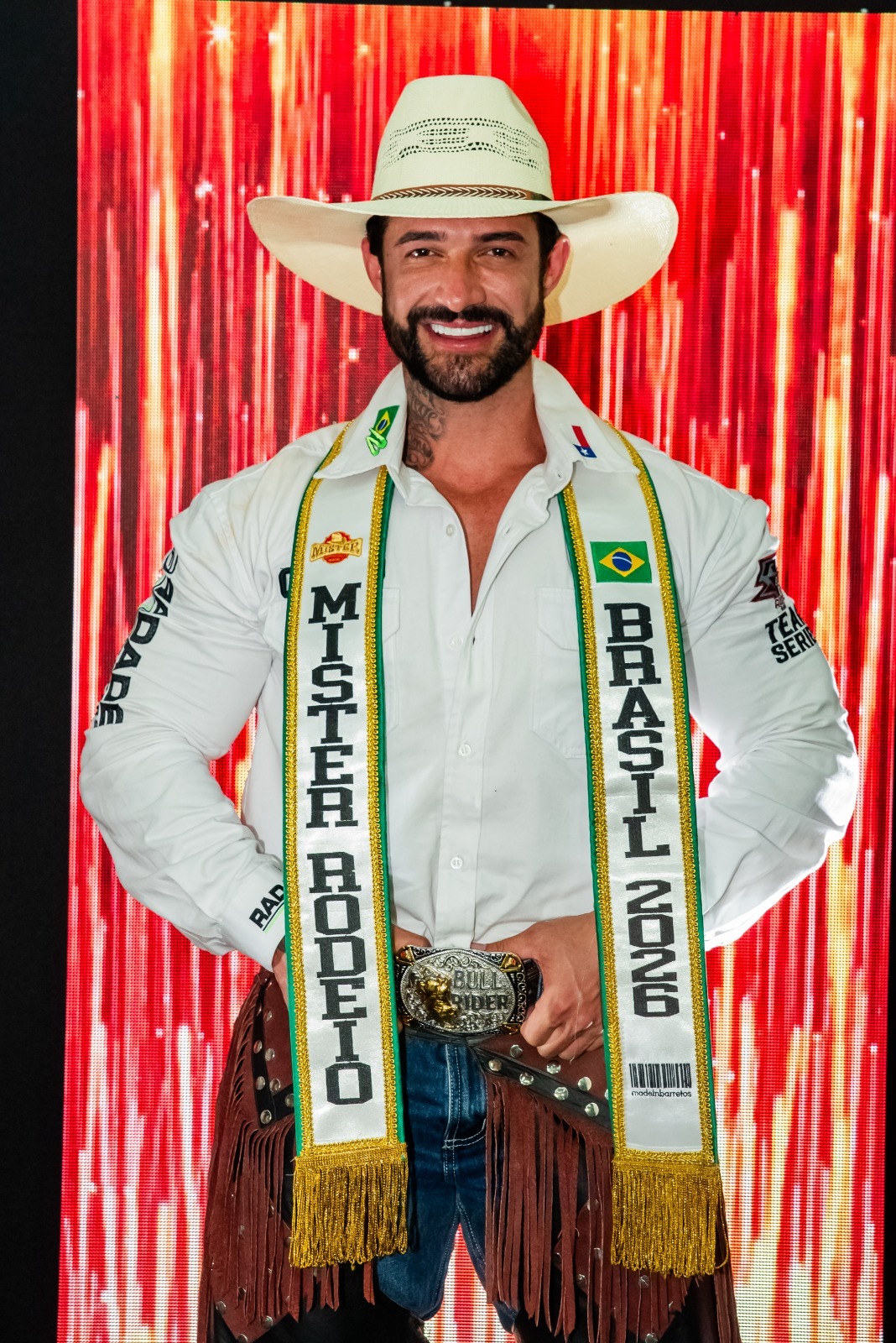 Mister Rodeio Brasil - A edição 2013, com a eleição de Lucas Bóvi, com ...
