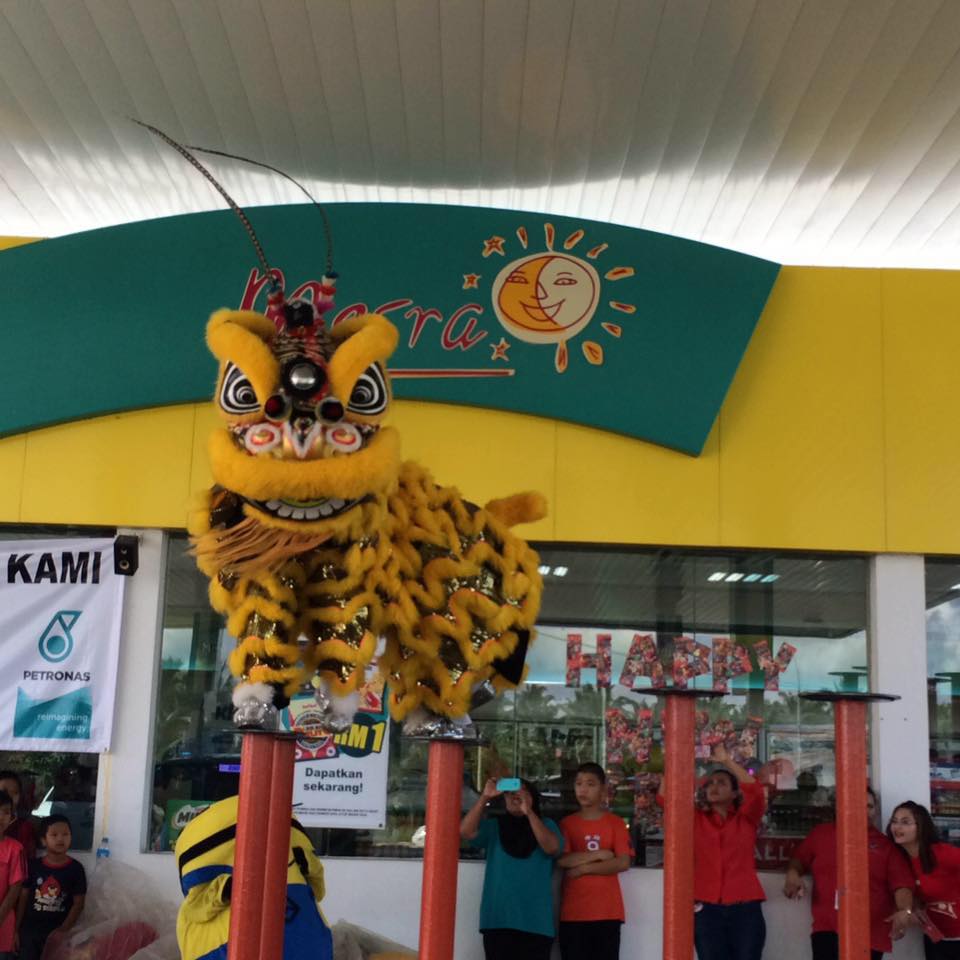PEtronas Batu 32, Jalan Labuk | Sandakan
