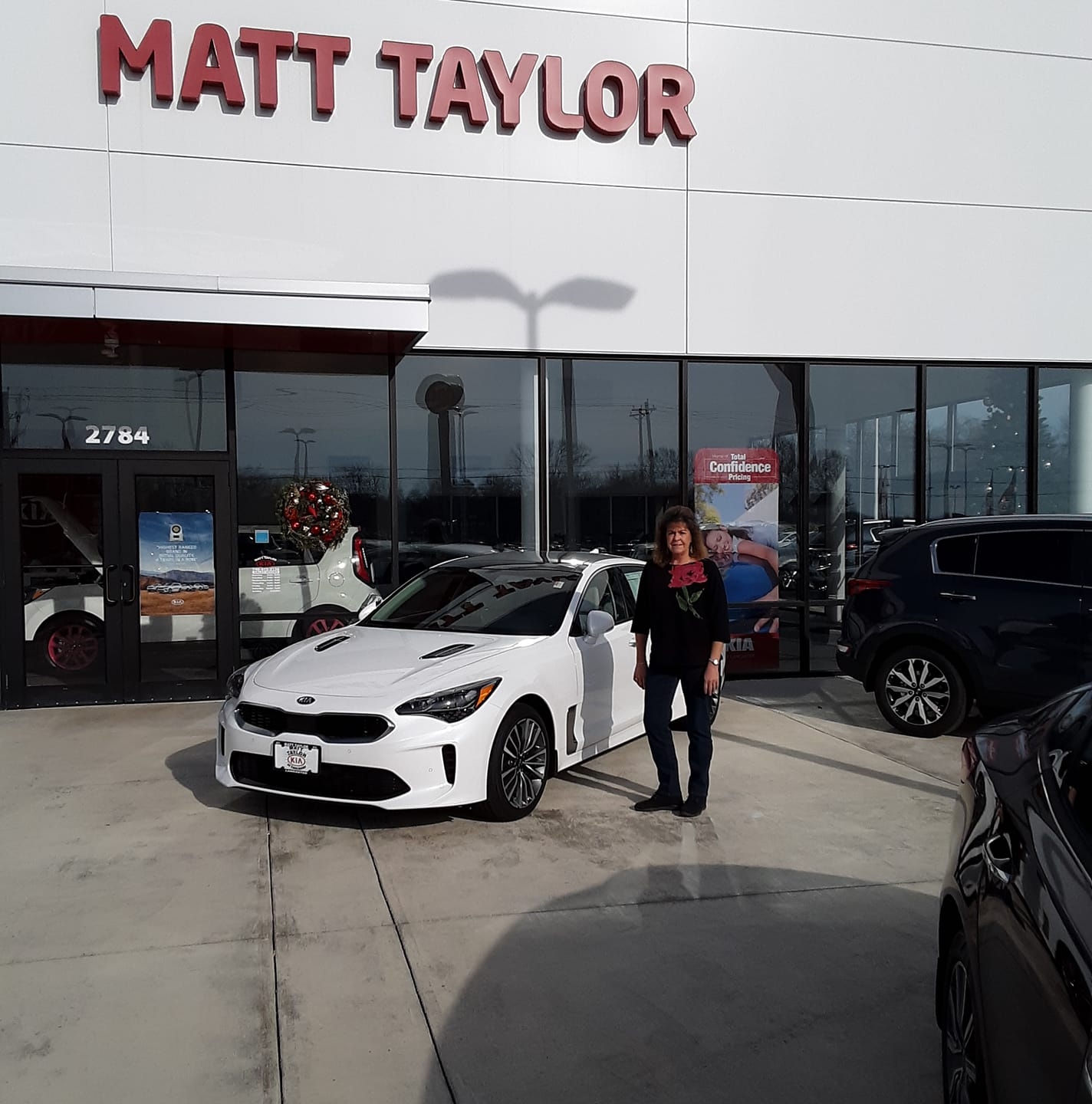 jennifer-iser-at-matt-taylor-kia-lancaster-lancaster-oh