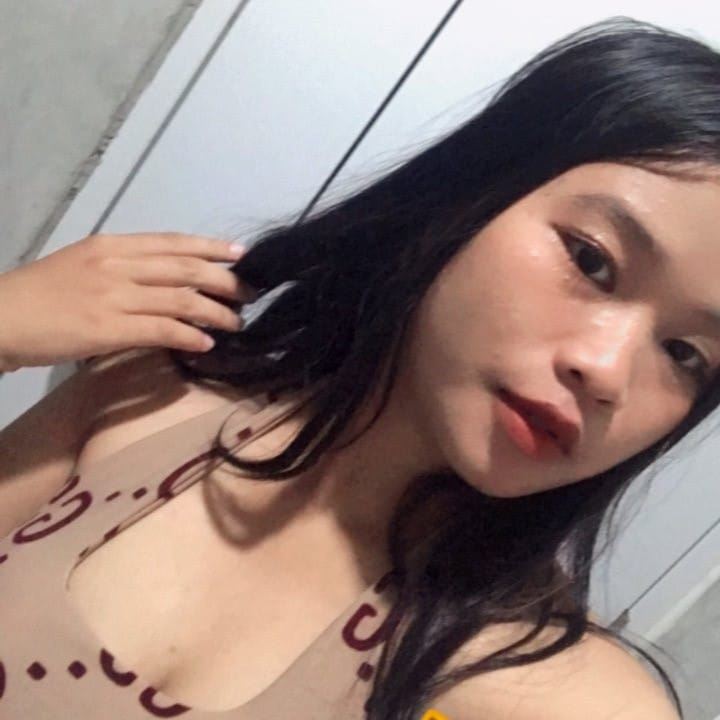 Patcharapha Praew