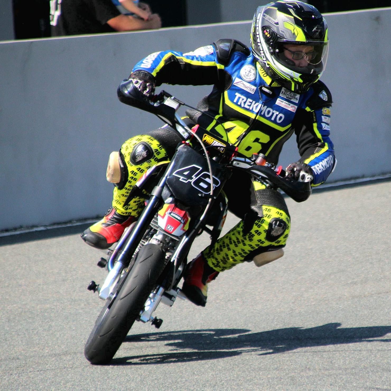 Béla #46 Racing