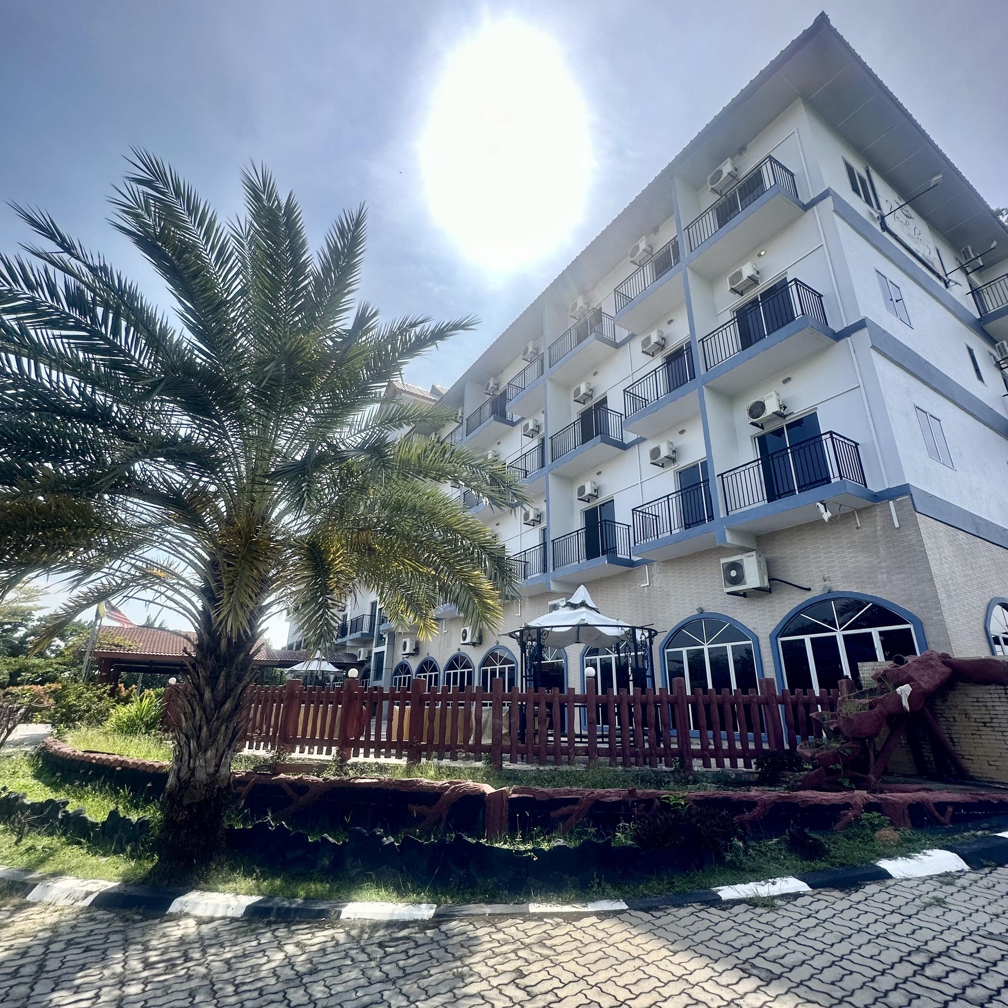 Yeob Bay Hotel Resort
