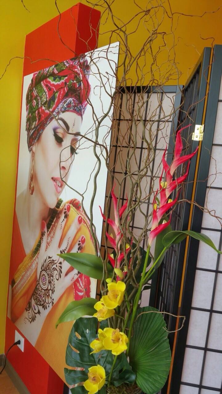 Zara's eyebrow threading 1604 cortez road west Bradenton fl 34205