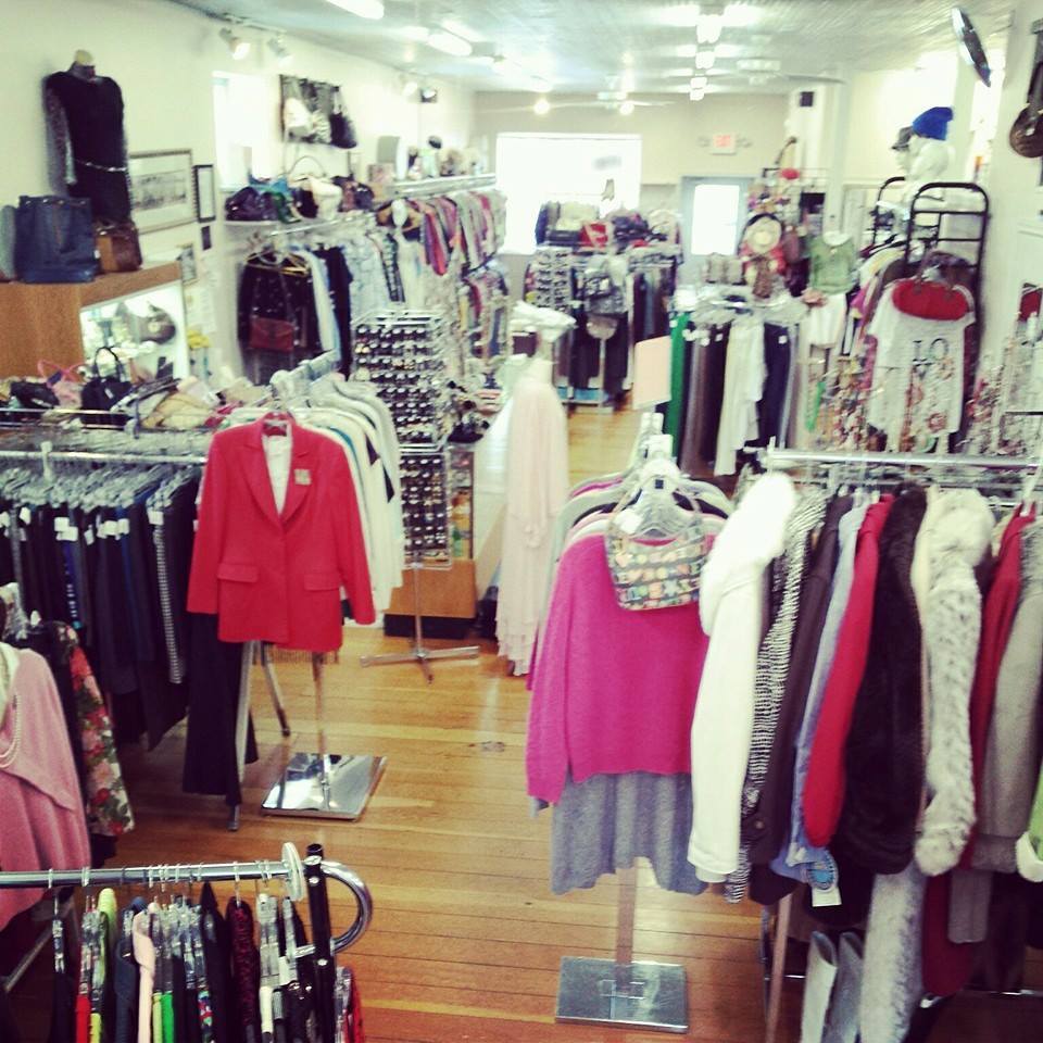 Sandy's Upscale Consignment | Walworth WI