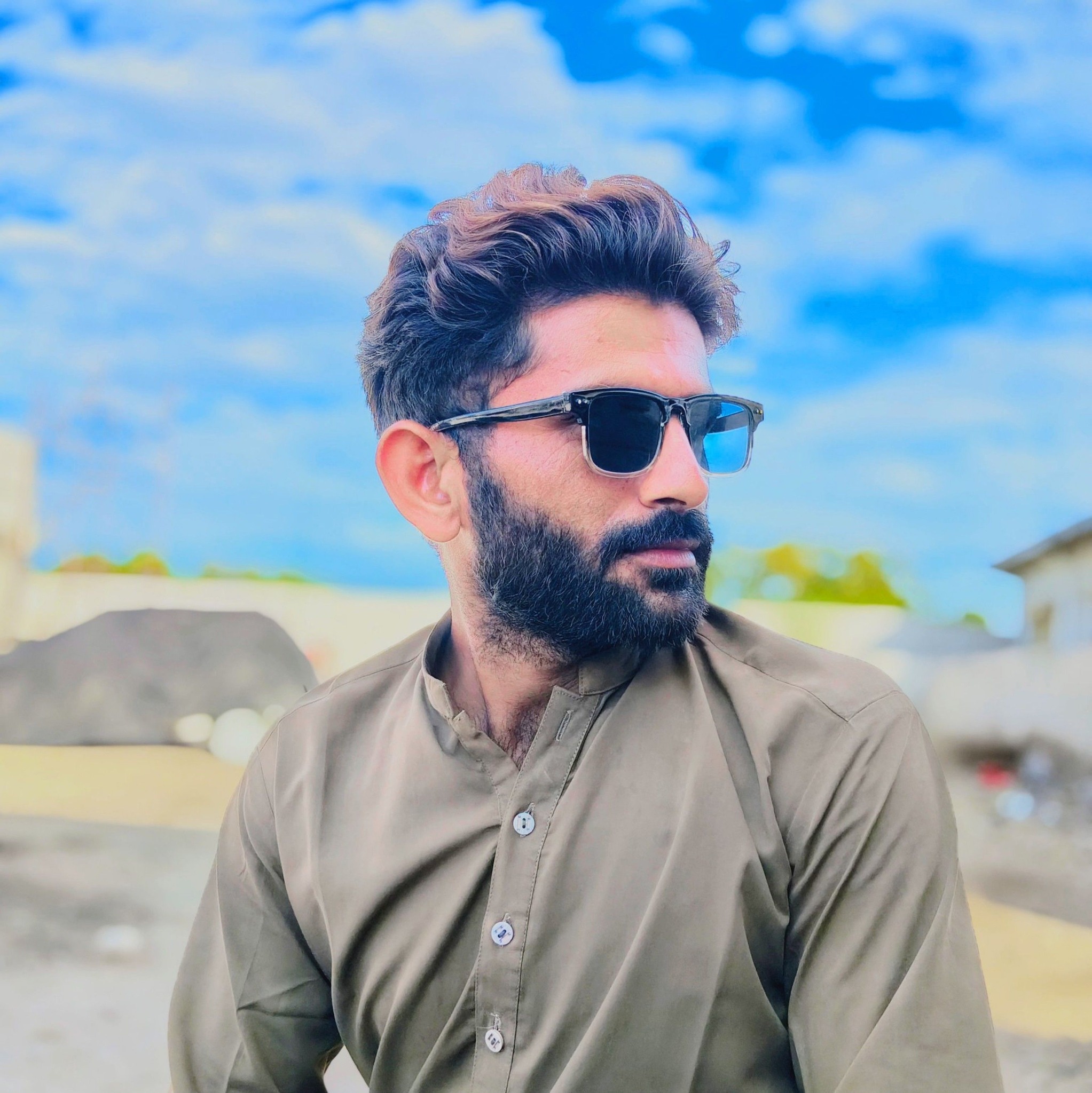 Comment your number | Neeraj Rajput