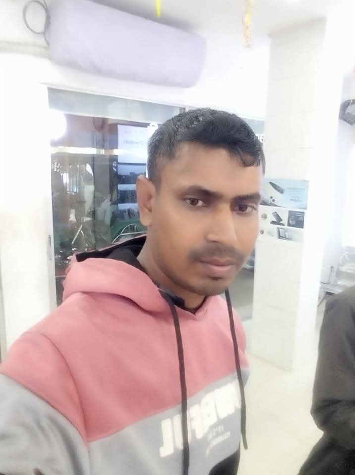 Md Alomgir