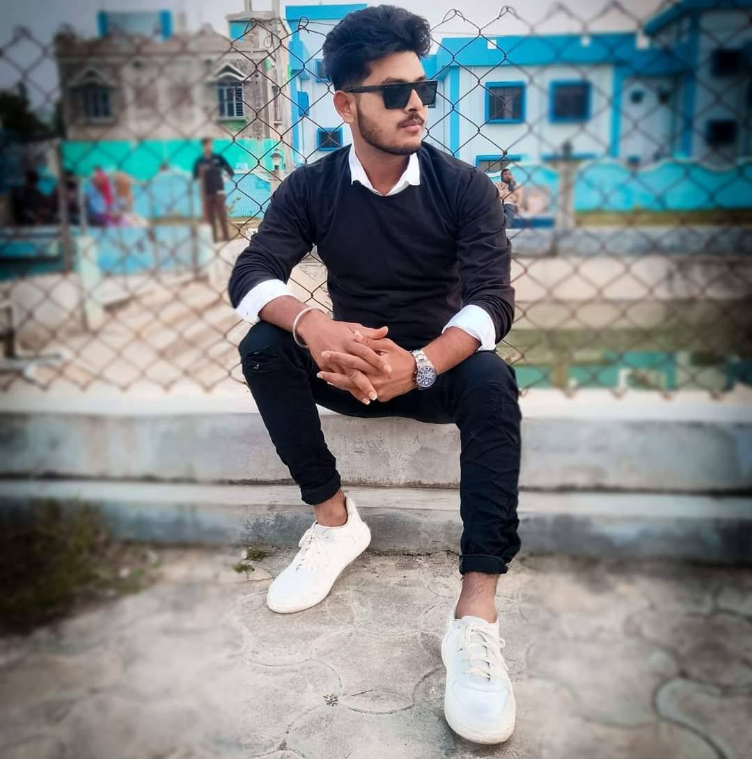 Suvo Roy