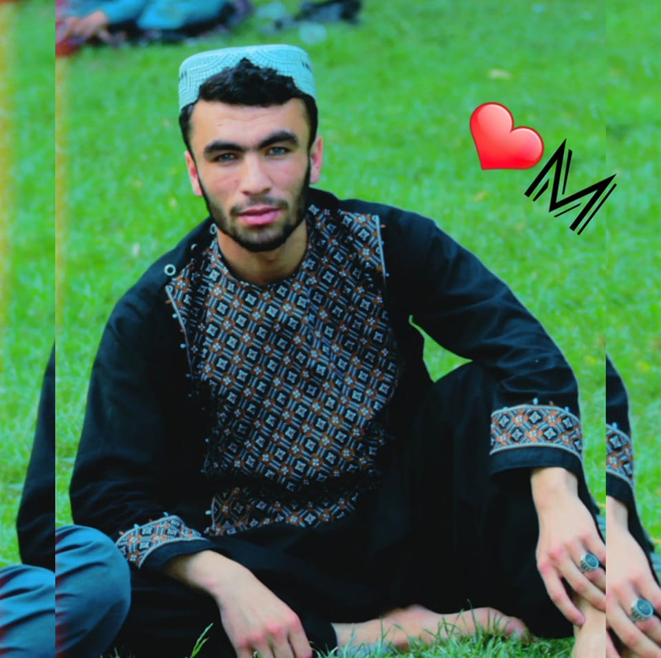 اغاجان روزګانی