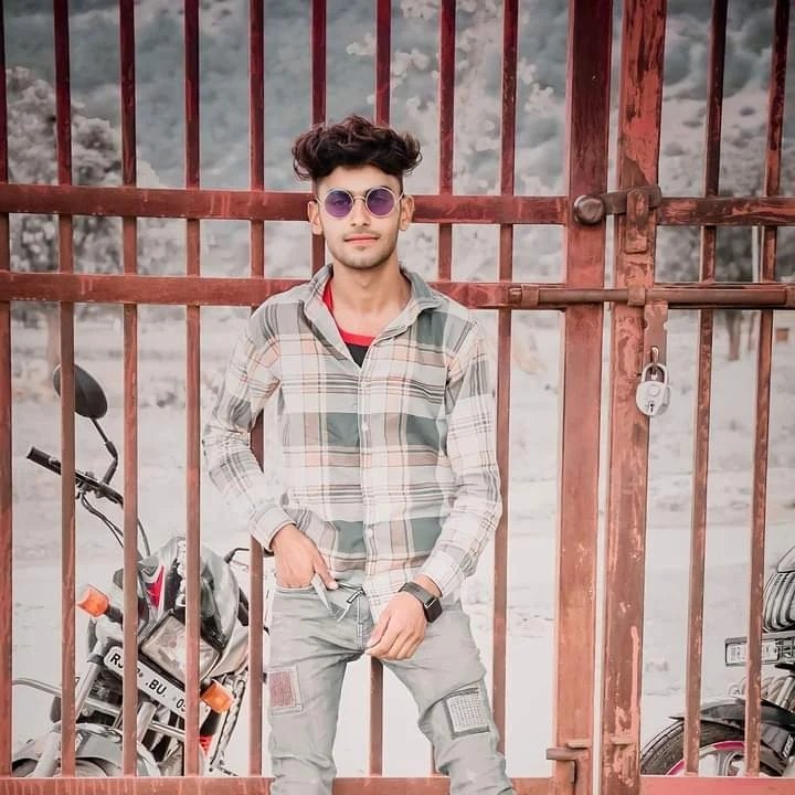 Sahid Khan