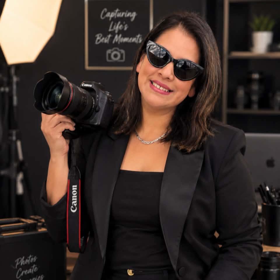 Hello! I’m excited to offer my... - Shine Bright Photography | Facebook