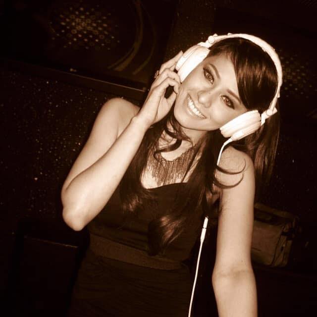 DJ JESSICA