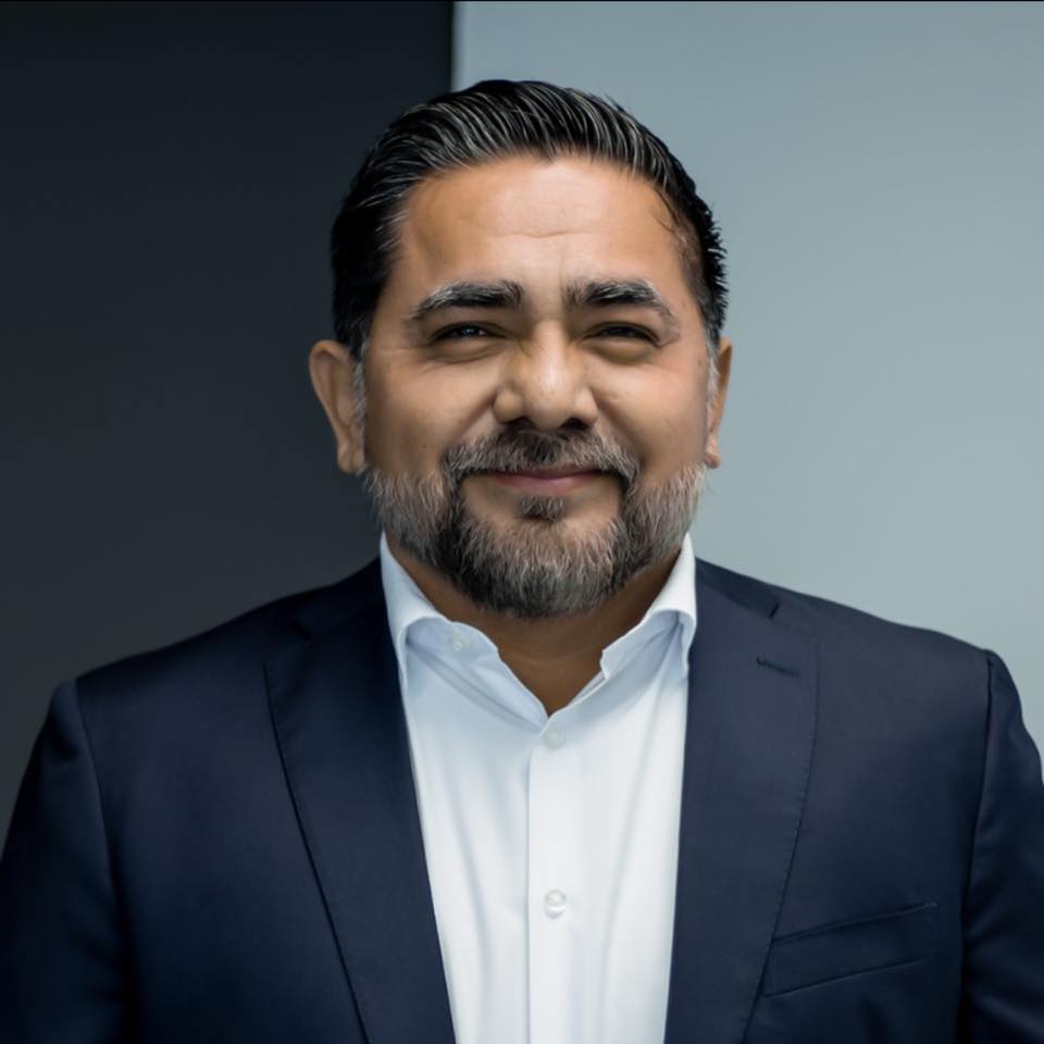 Pastor HECTOR FERRER