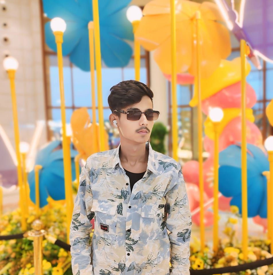 Shadab Rangrez