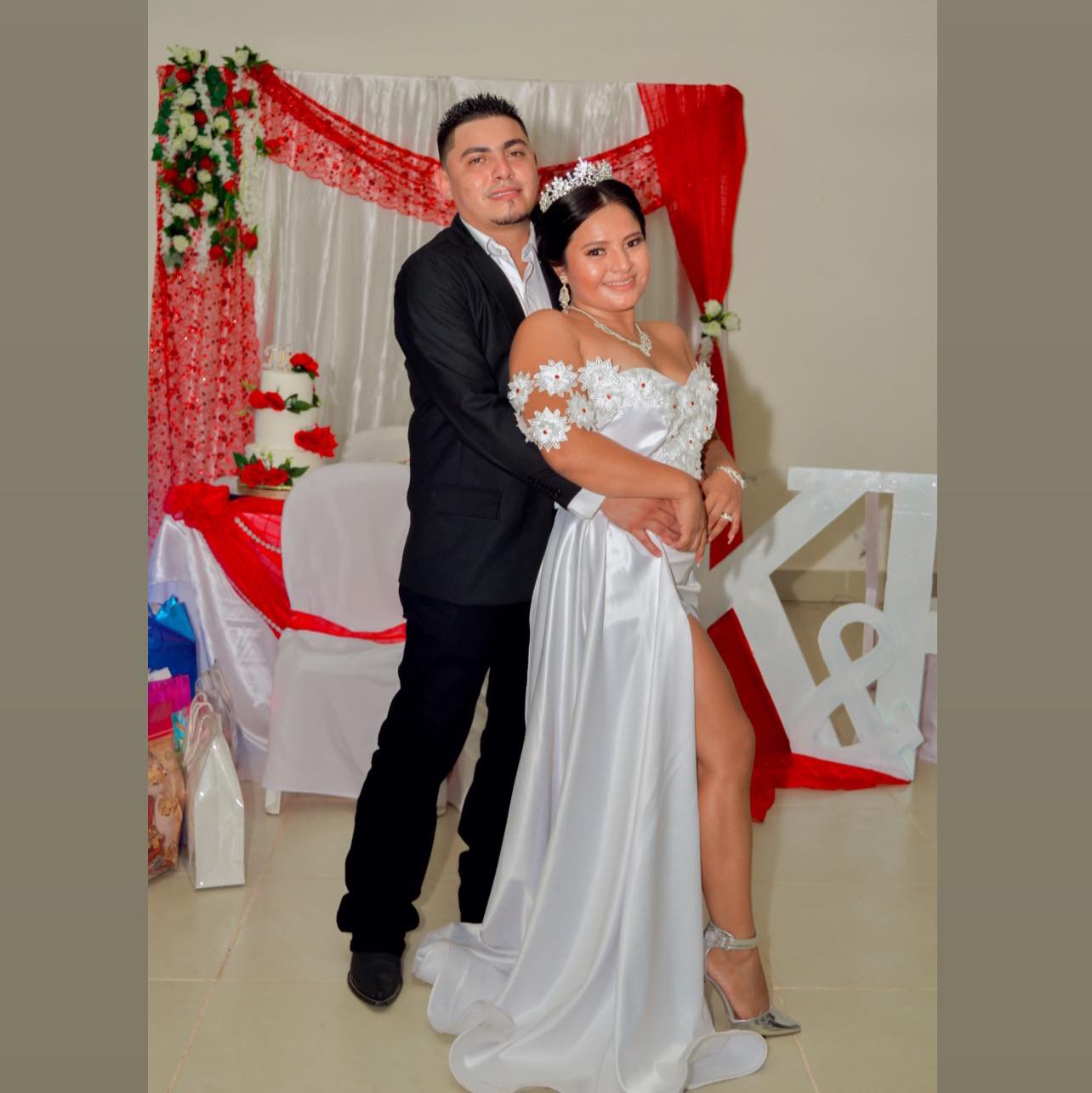 La Diabla muestra su rostro por primera vez | Soy Catalina