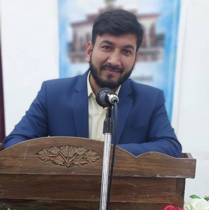 Shaad Ramzan - The graveyard of *Yousuf Shah Chak* and his... | Facebook