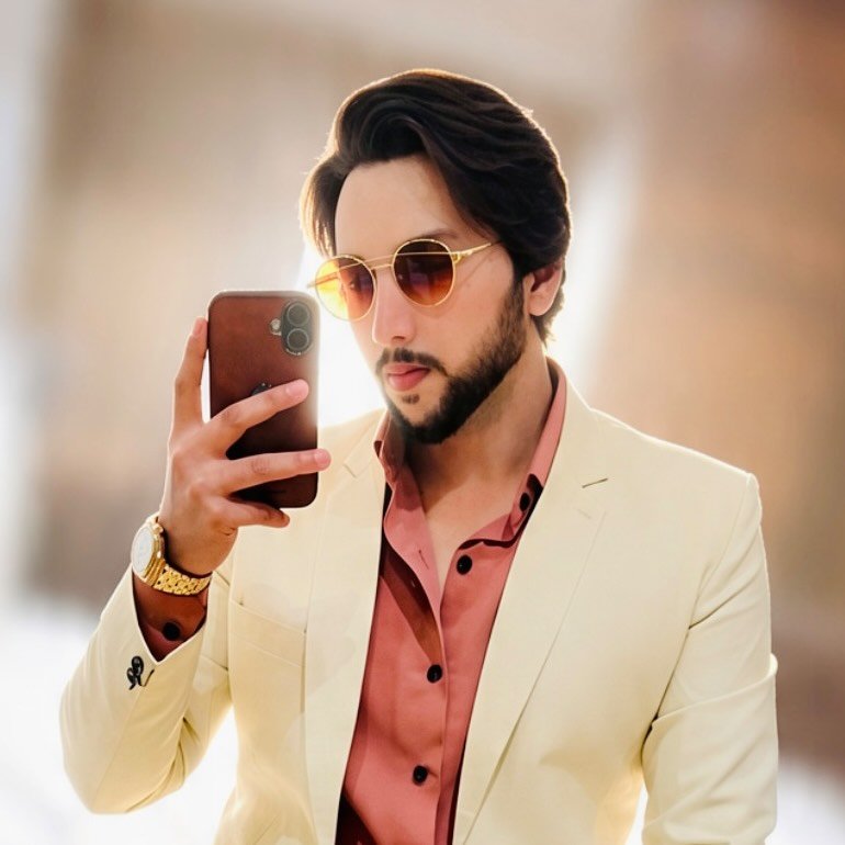 Zeeshan Shaikh
