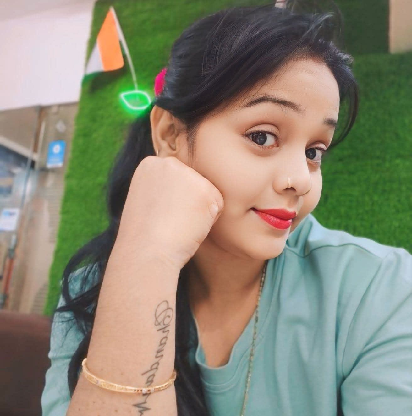#trendingreels #explorepage #viralvideos #streetstyle #😘🥰 ️🌍💕🥀🙈🤞🧡🖇️👀💞🤍🦋 ...
