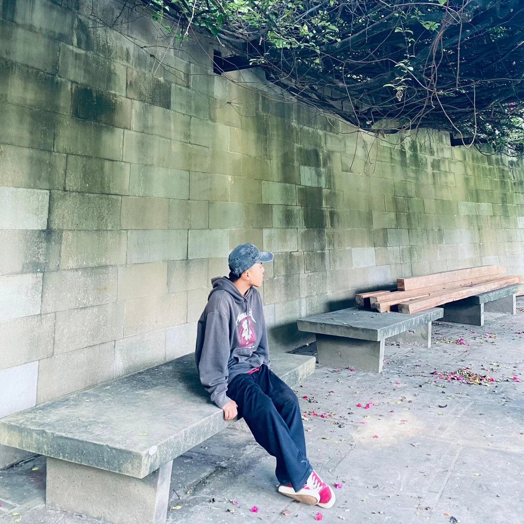 Ei ym swre | Jinda Taorem
