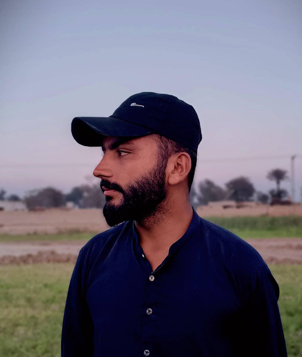 Pyaz Ki Kamal Ki Paidwar drip irrigation aur mulch technology ke sath ...
