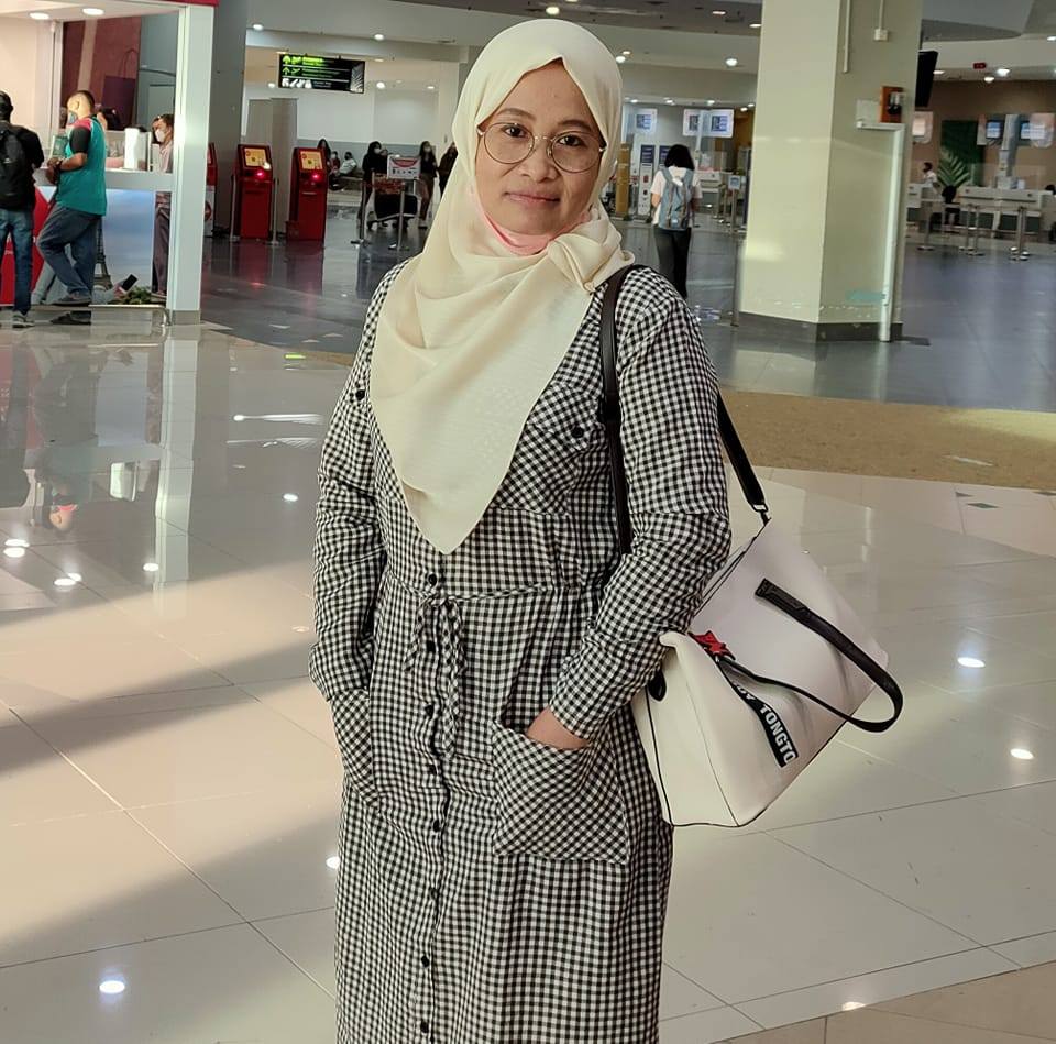 Ratna Dewi