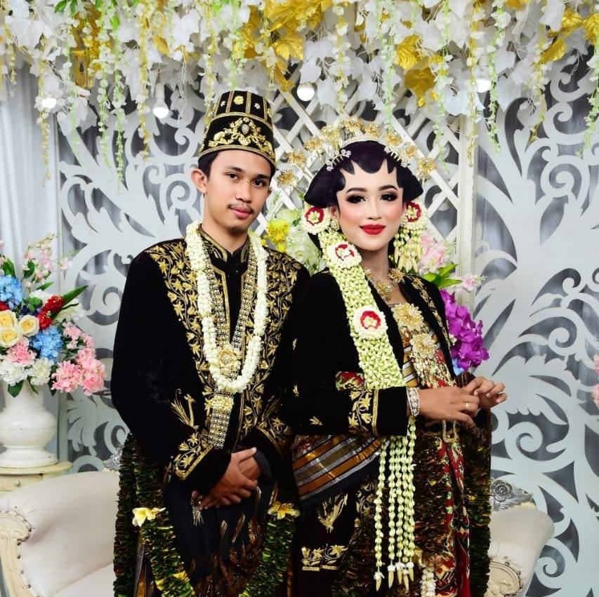 Salon Rias Menik Sanjaya | Wonosobo