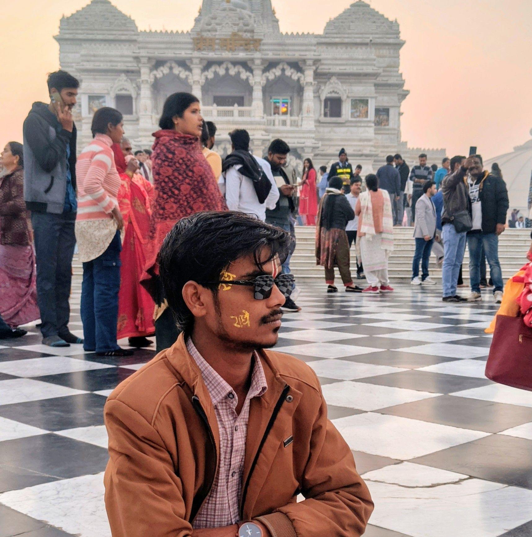 Deepak Rathor King