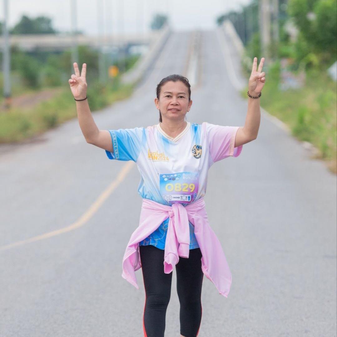 รัชนิกุล ผ้าไทย on Reels