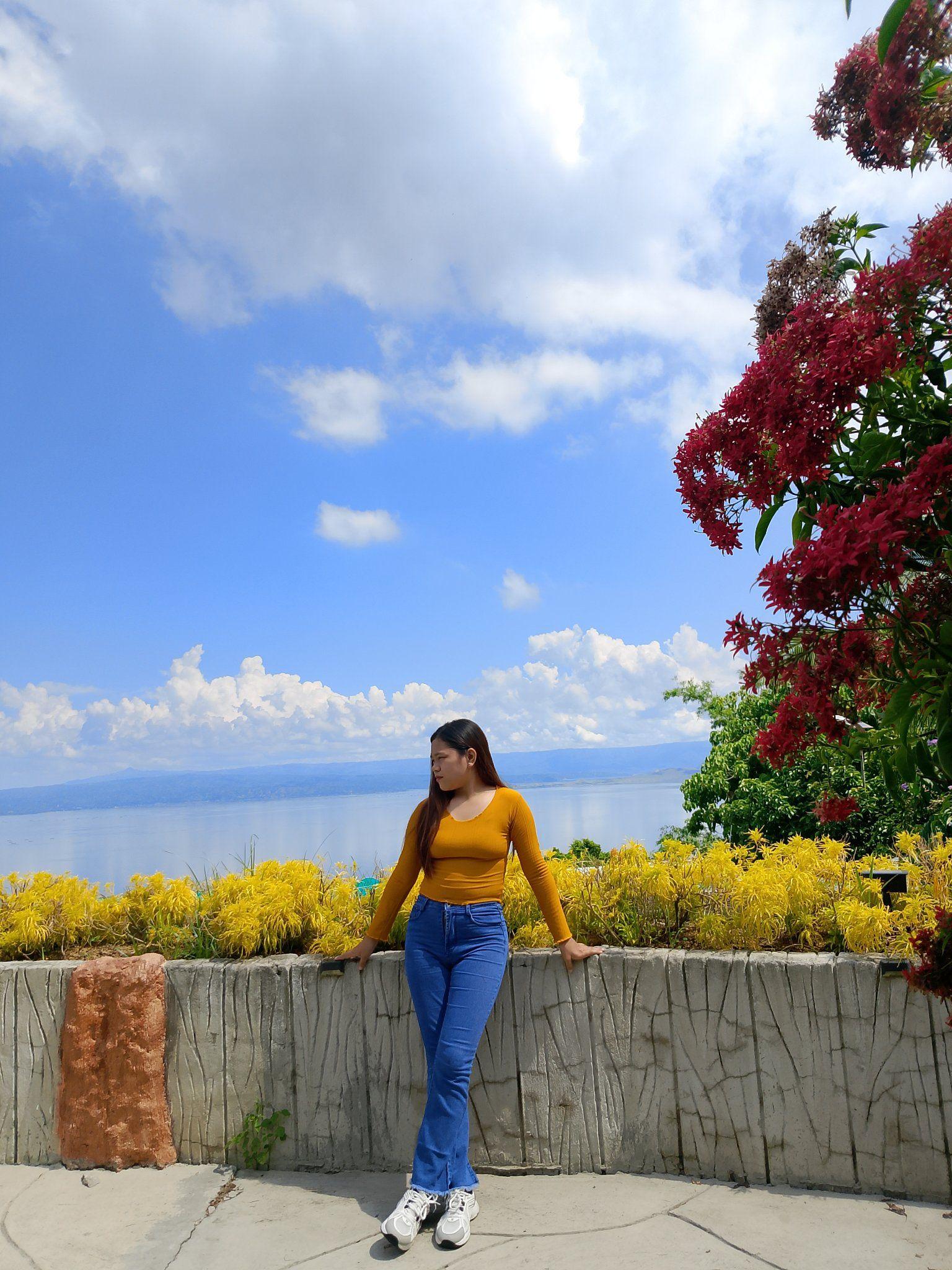 Marielle L Magleo