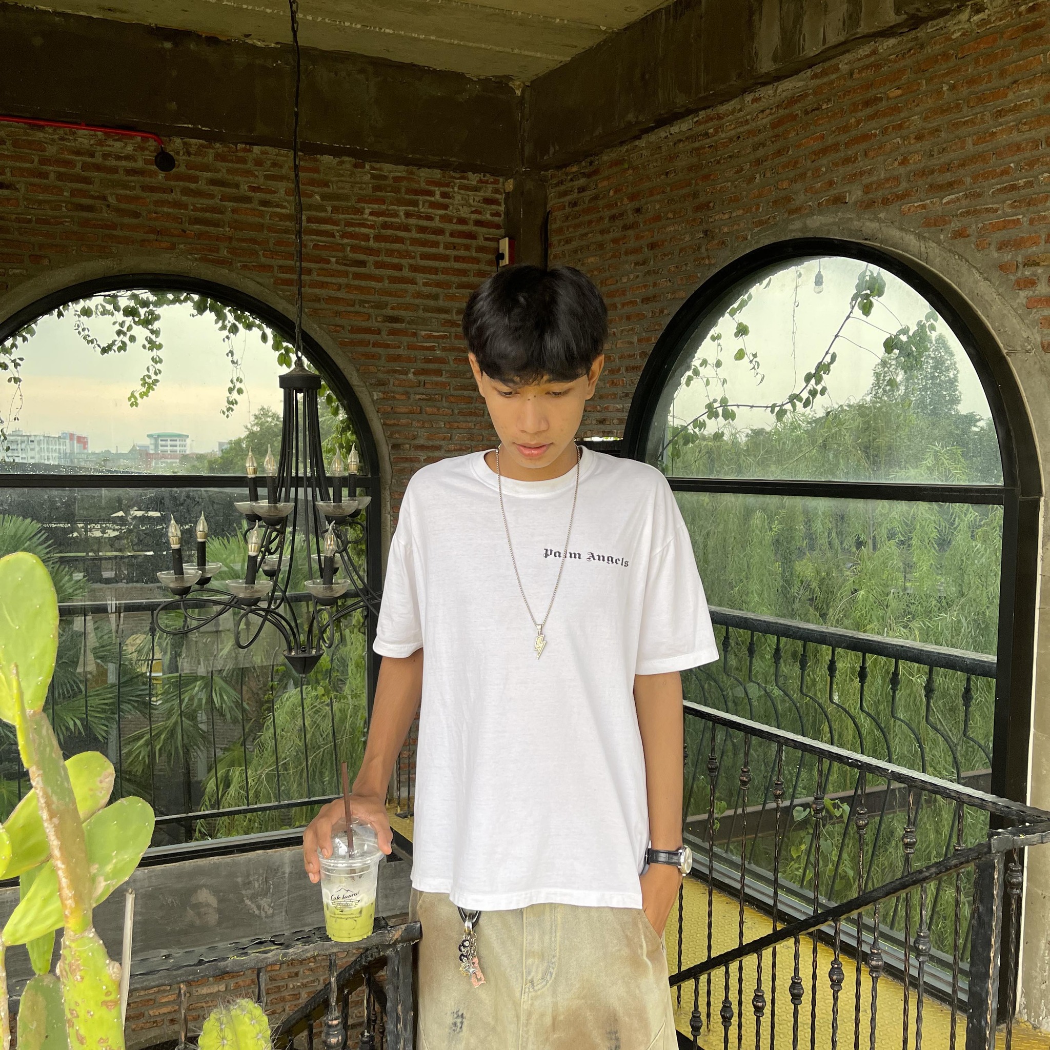 Por Ratchata