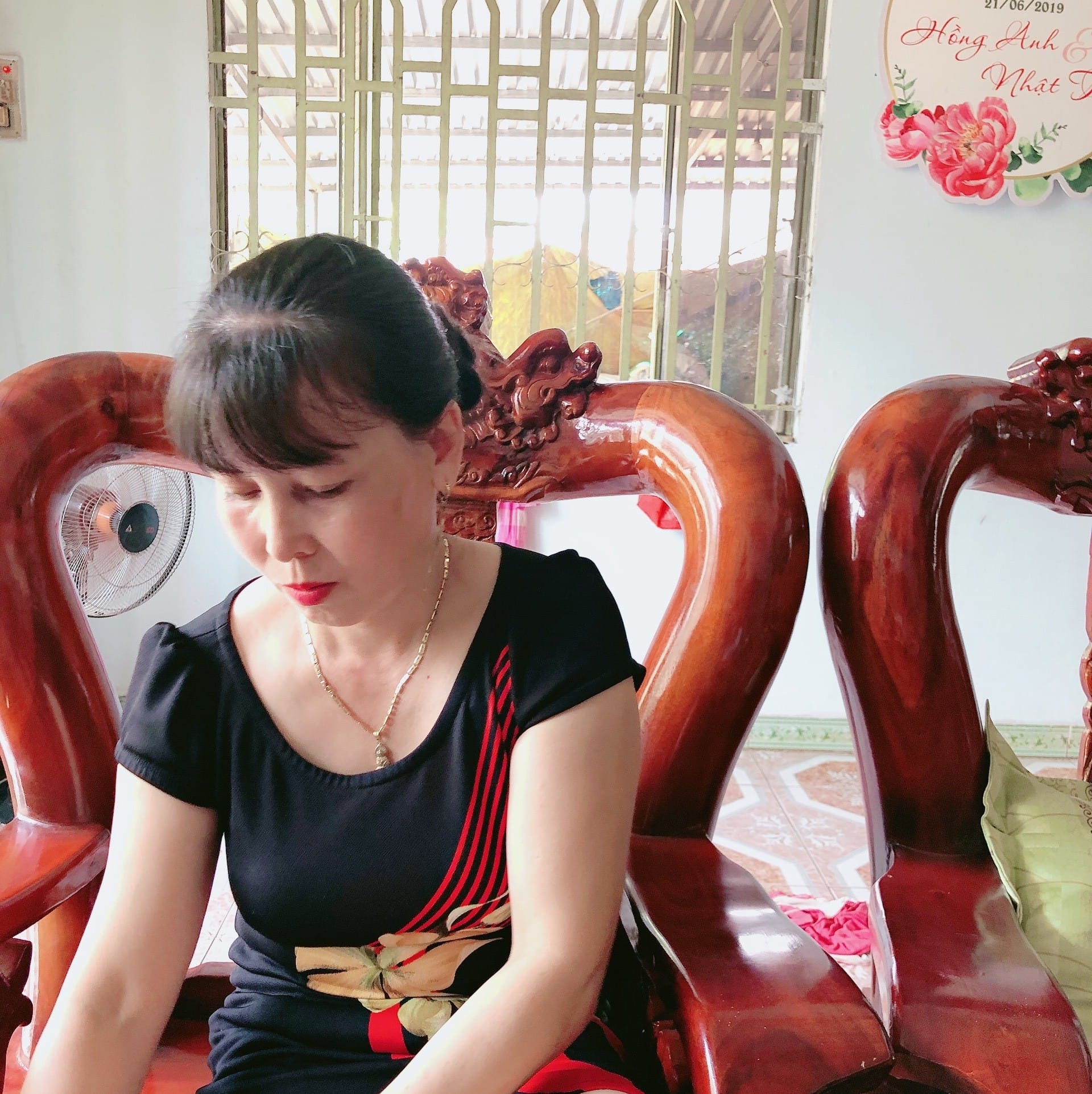 Chủ quán toát mồ hôi với tô bánh canh khổng lồ của em Hoàng Nguồn ...