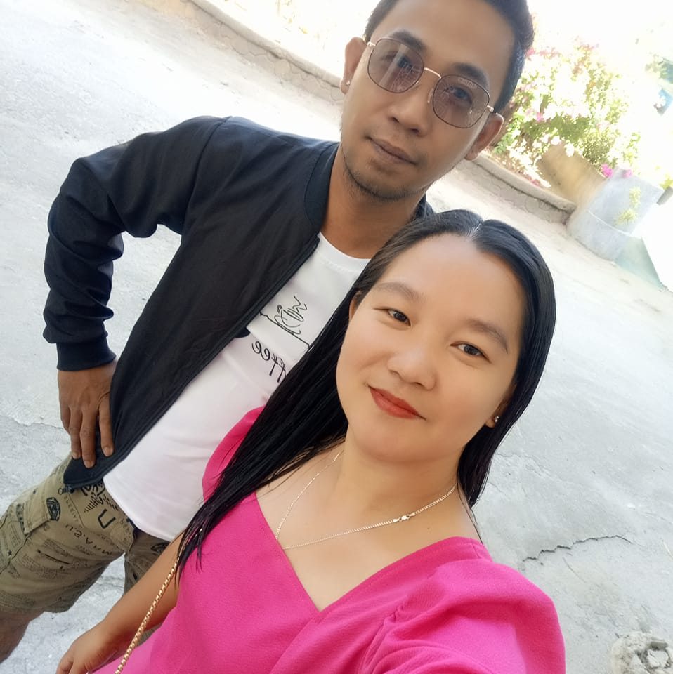 Novi Intan - Novi Intan added a new photo.
