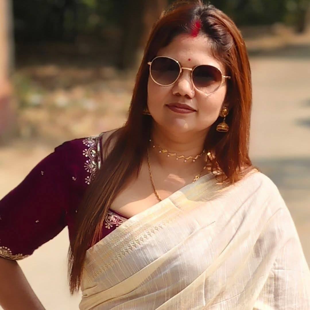 কোনটা পরব, তোমরাই বলো ️ #FacebookPage #fb #vairalvideo #viralpost ...