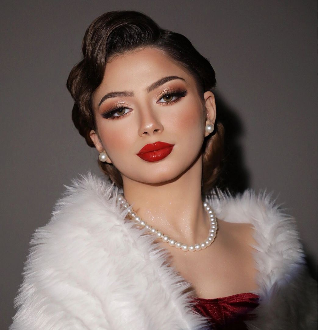 Intesar makeup artist