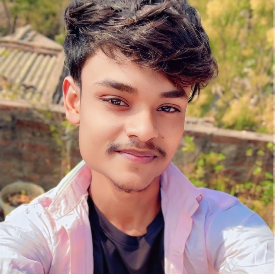 Kho gai tum ye Kis adda pe 🥺 #milion #trend #trending #viral #reels ...