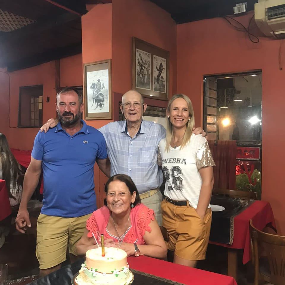 CARDIO EN CASA sin saltos … con opción en silla 🪑 corto y efectivo ...