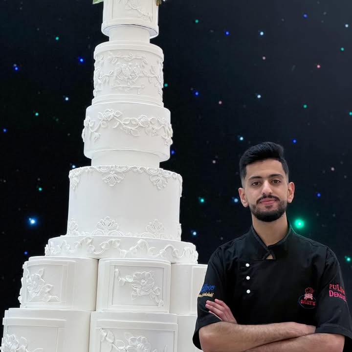 Hamza Lakh