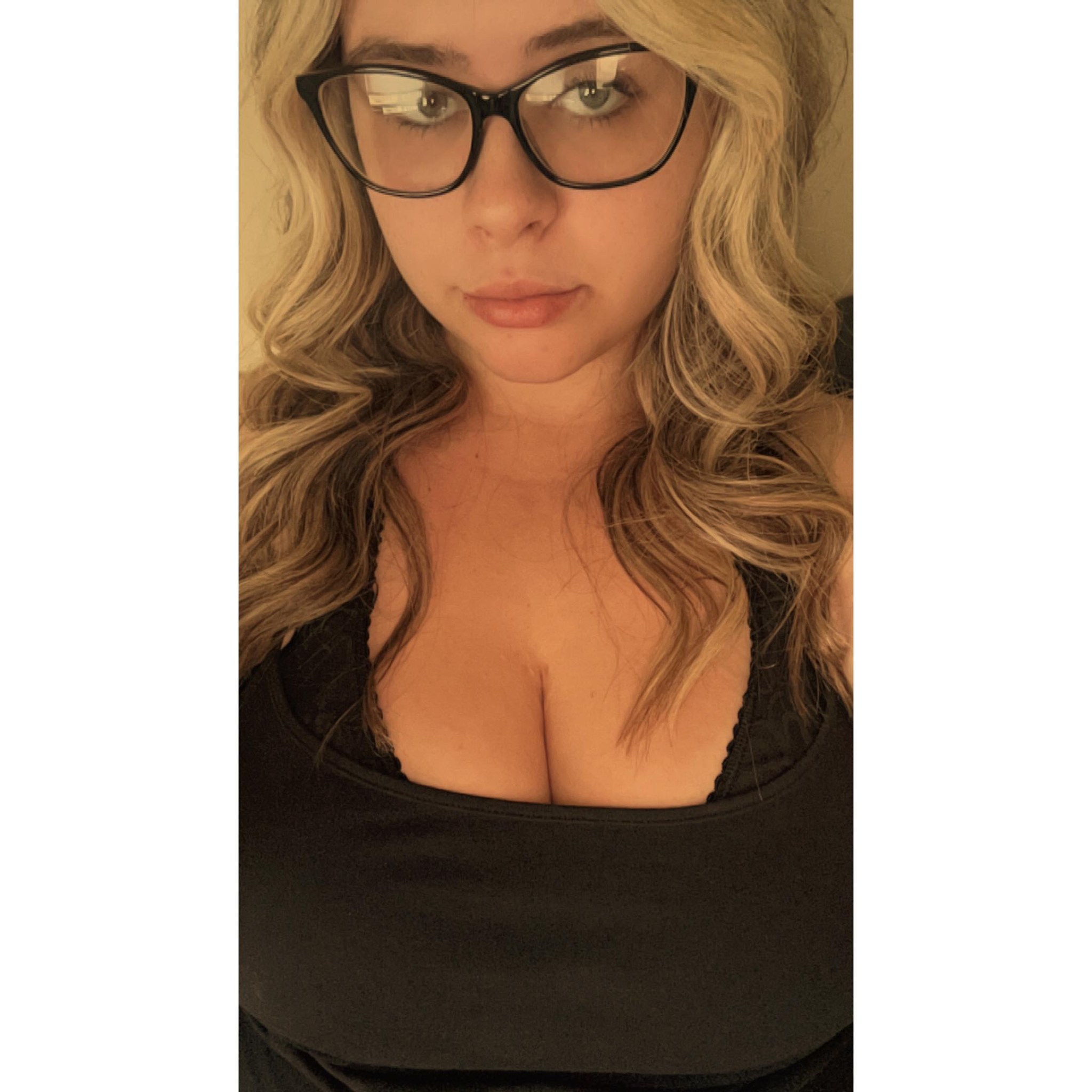 Shelley Parris