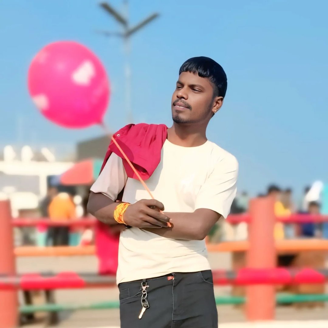 Golden Shaem | Facebook