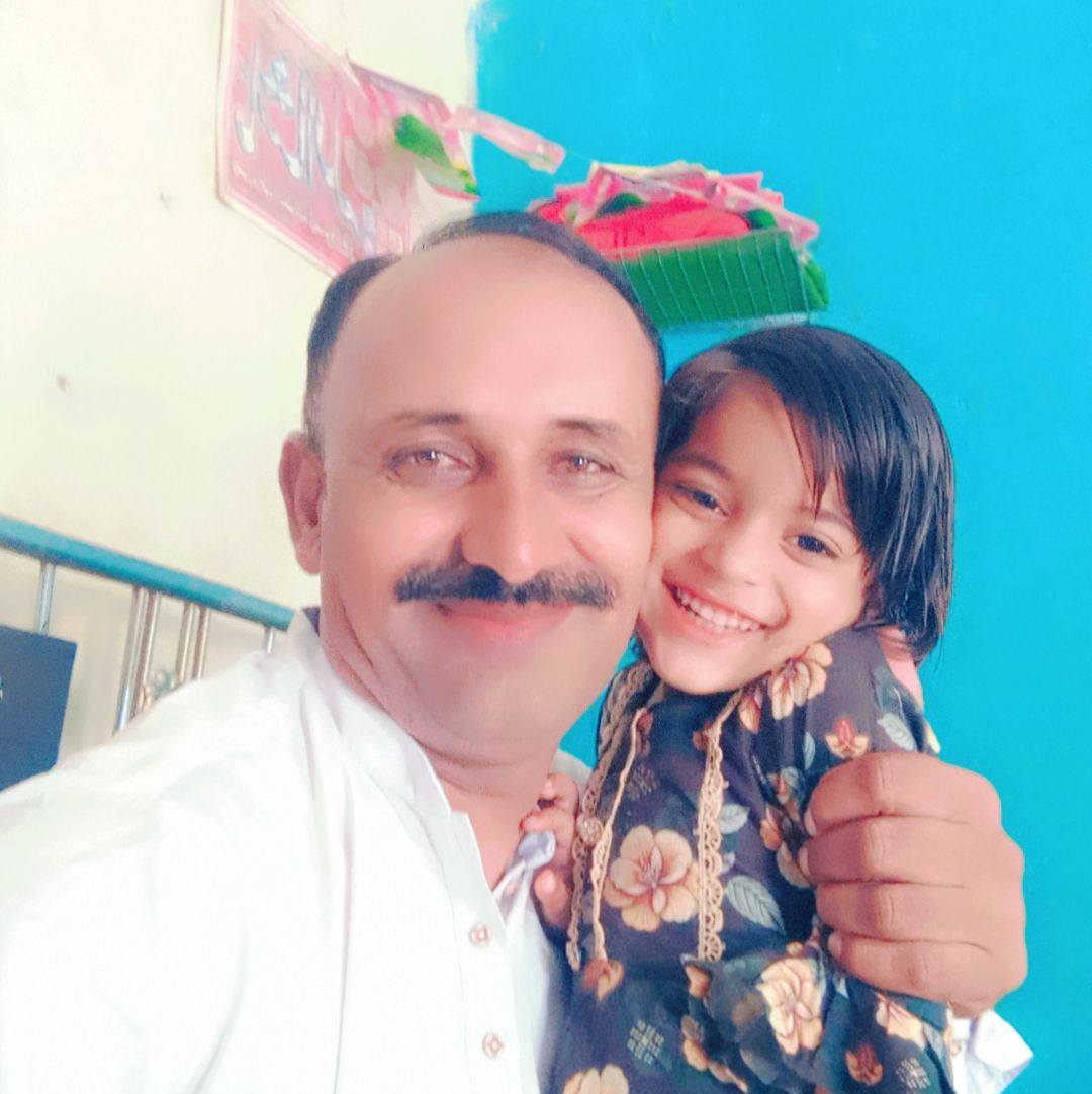 زندگيء پنهنجي مستيءَ ۾ گذاريو ماڻهون ڇا ٿا چون ڪو فرق نٿو پوي 😍 يارن ...