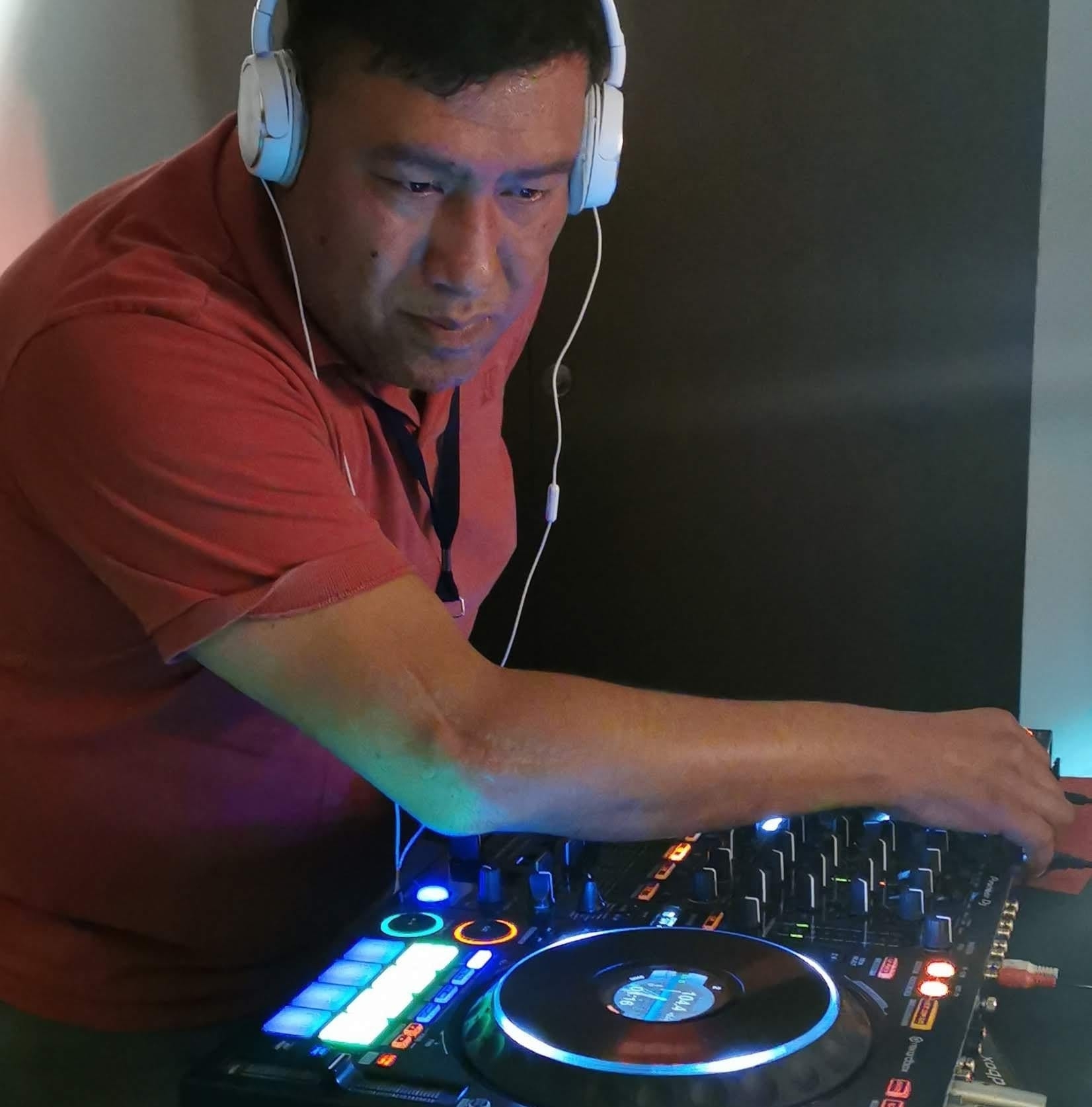 DJ_Rolando