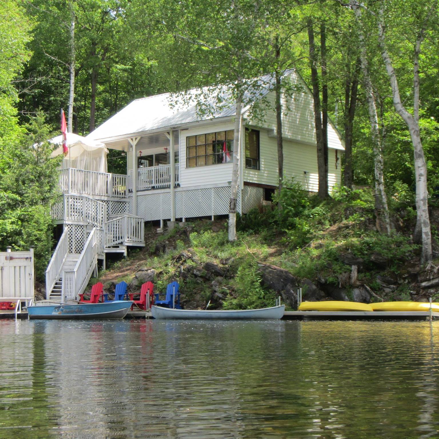 White Rapids Cottage | Kaladar ON