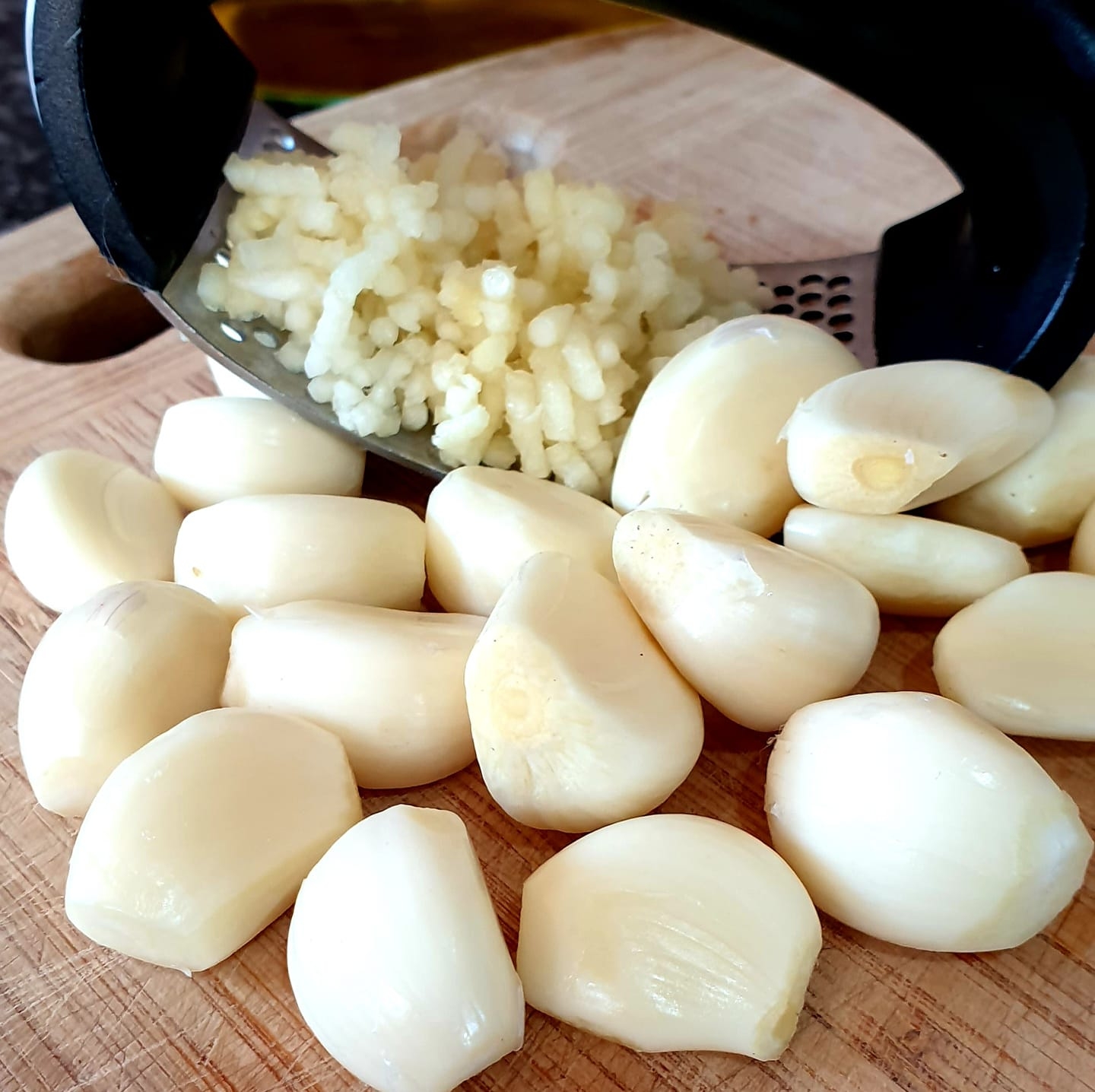 Jenns Moe Garlic