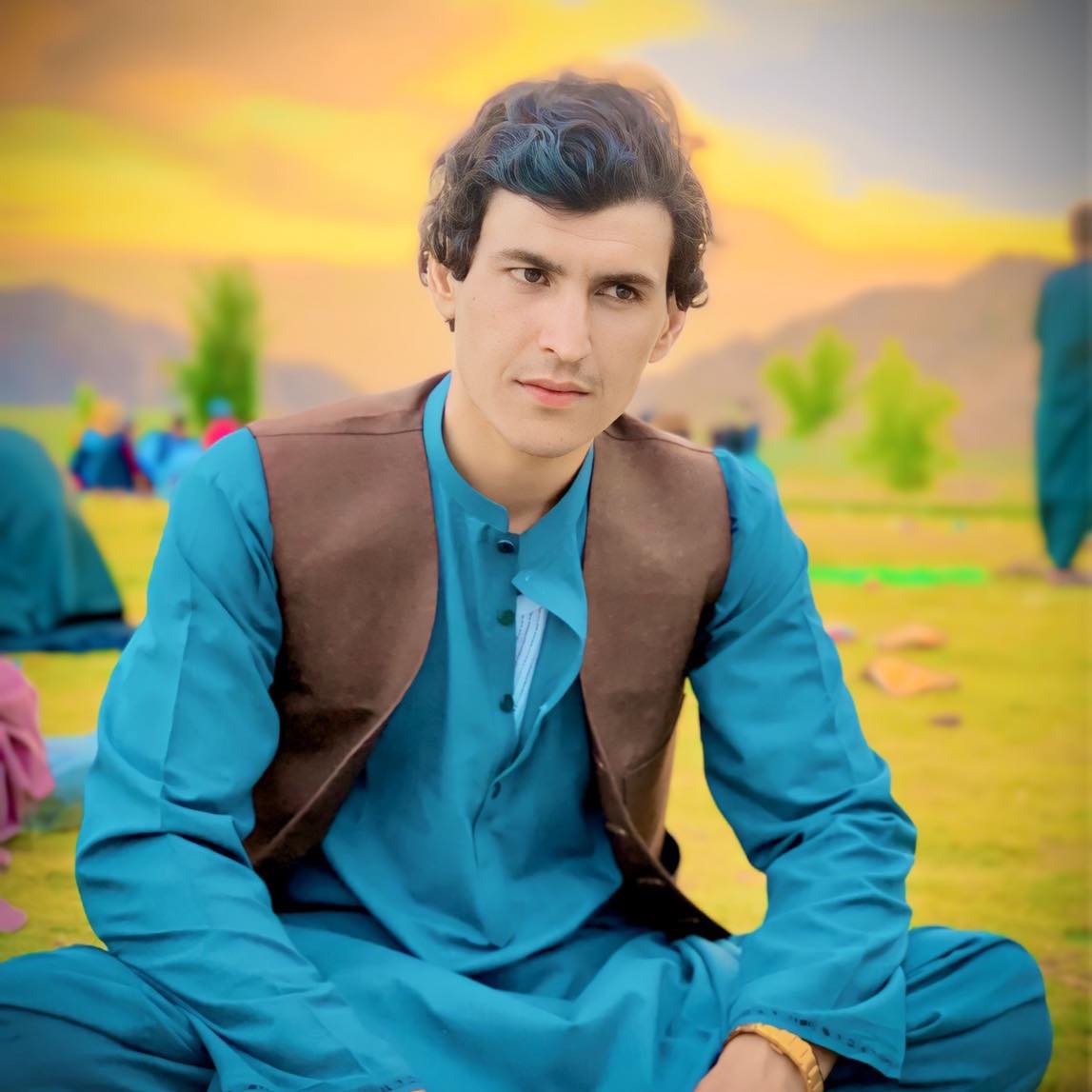 Yaseen khanیاسین خان