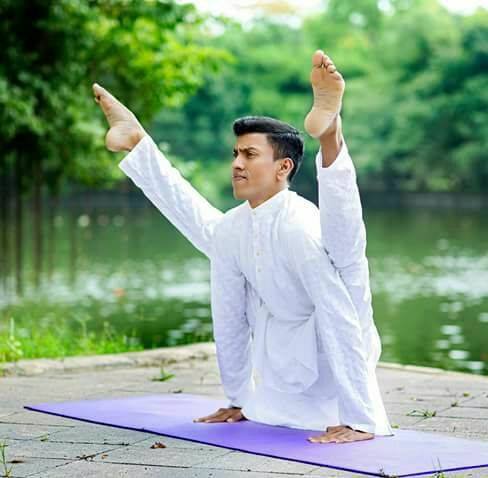 Master RAGHU Yoga