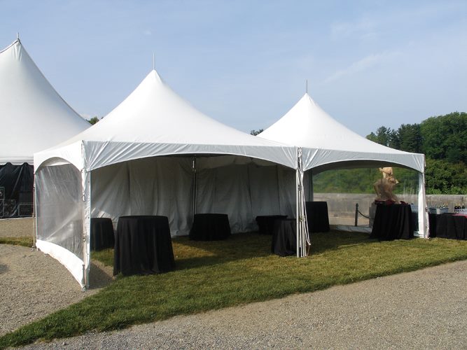 hi-tec tent 4 person Eureka Copper Canyon LX at Hilton's Tent City in Cambridge, MA 颜色:Inner Tent indoor or backyard tent 2010-omacid6487 Nkasa Lupala Tented Lodge