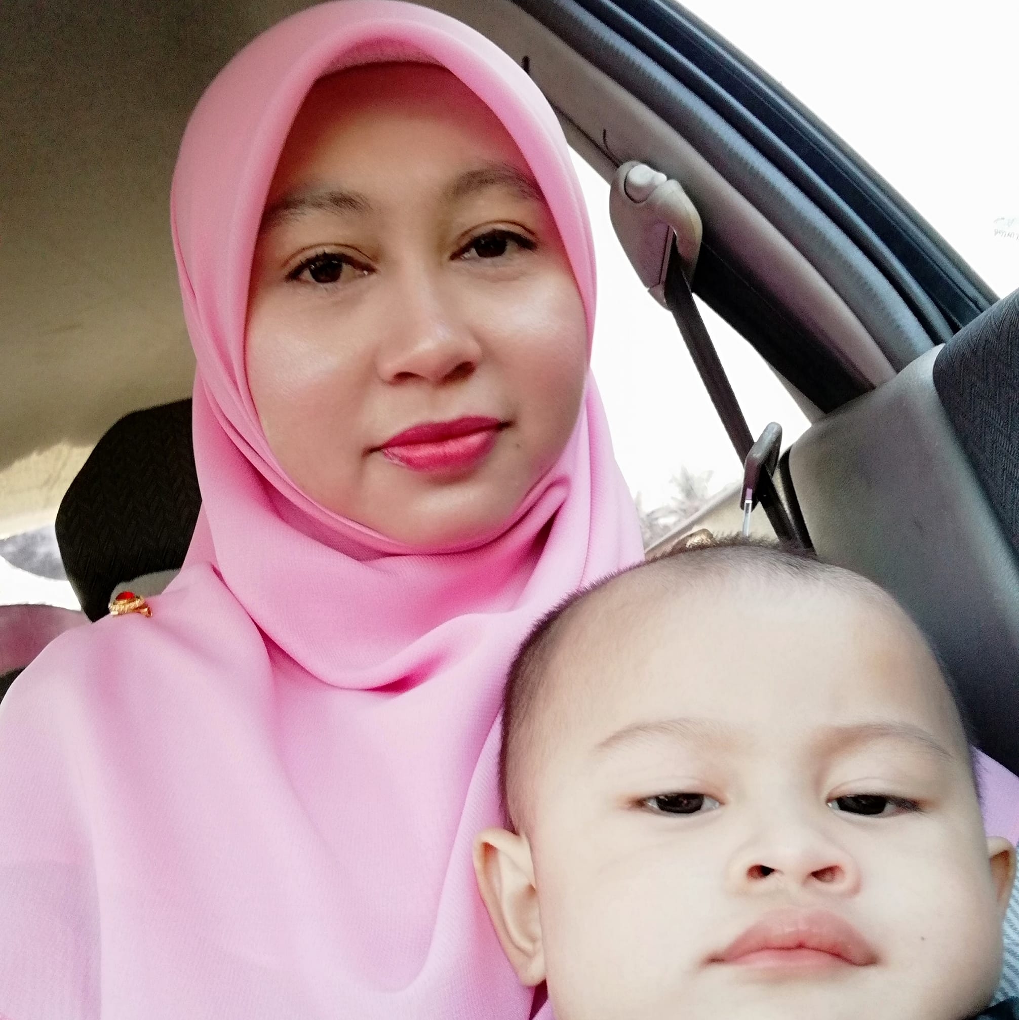 WAHIDA AMALIN