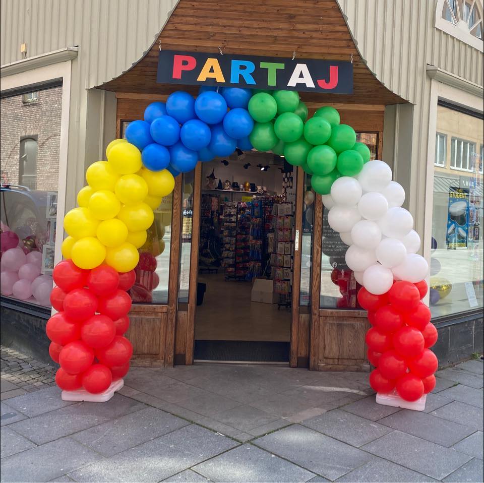 Partaj Borås - NYHET 🤩 Ballongsvansar, enbart 19kr/st Perfekt som snöre ...