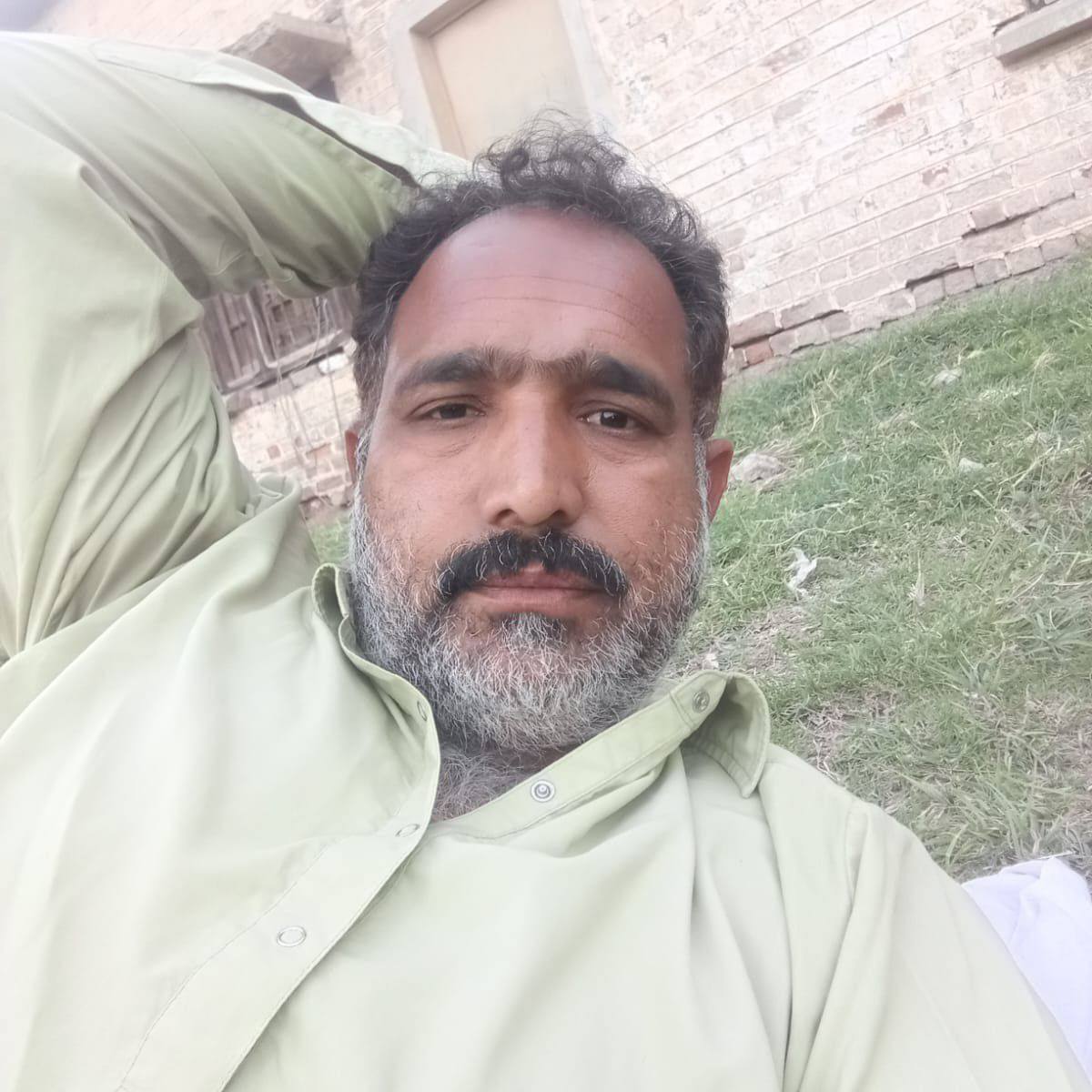 نزر عباس سنیاسی