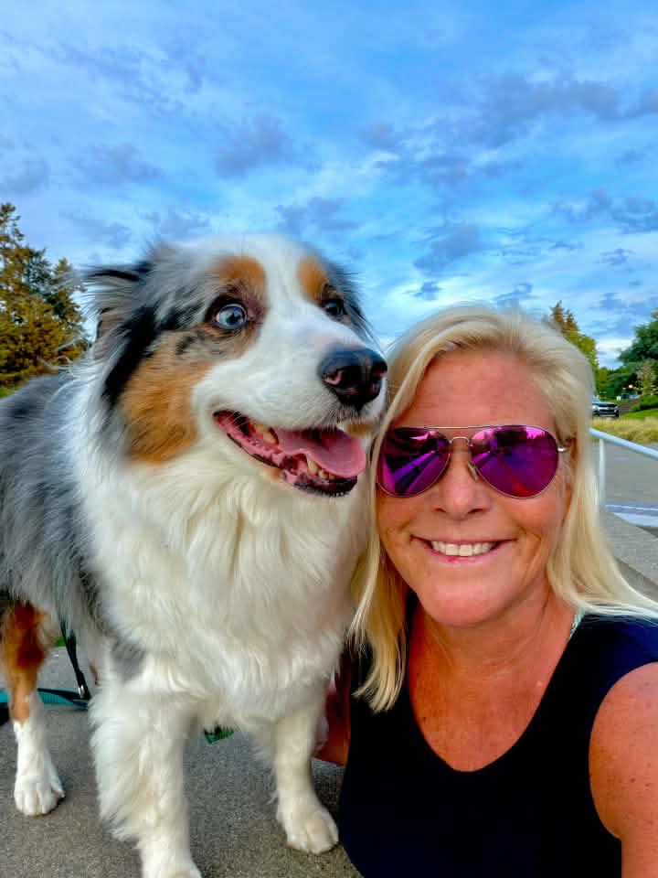 HRH Winston Craig Jose 💛🐾🐾… 8 years of joy & real estate & recesses ...