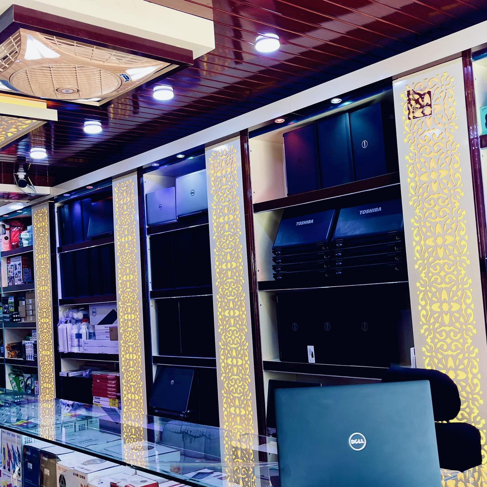 Bashir Ahamd & Brothers Computer seller کمپیوتر فروشی بشیر احمد و ...